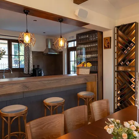 Resort бащината стряха